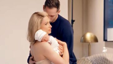 How to watch Paris in Love Season 2