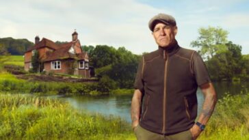 watch Vinnie Jones In The Country