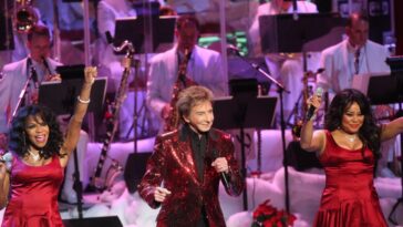 Barry Manilow's A Very Barry Christmas