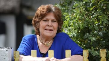 Dolores@70